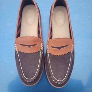 Sperry Waypoint Women's Brown and Tan Loafers
